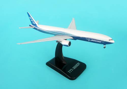 مجسم بوينغ B777-300ER مقاس 1:500 حديد + قاعدة
