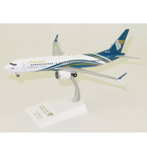 مجسم الطيران العماني B737 MAX 8 مقاس 1:200 حديد