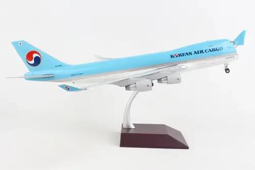 Korean Air Cargo Boeing 747-400F 1:200 Scale Diecast Model by GeminiJets [HL7603] (Interactive)