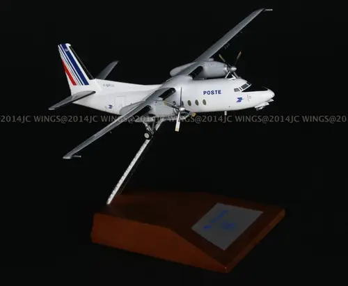 مجسم طائرة طيران فرنسا البريد Fokker F-27-500 Friendship مقاس 1:200 حديد من JC Wings تسجيل [F-BPUJ]