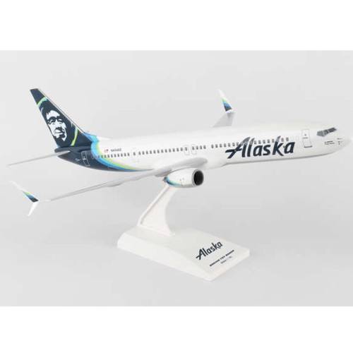 مجسم ألاسكا B737-900 مقاس 1:130 بلاستيك صلب
