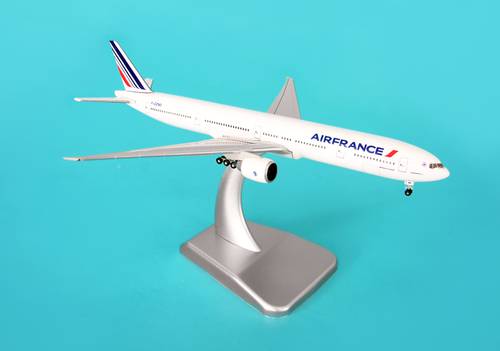 مجسم طيران فرنسا B777-300ER مقاس 1:500 حديد +قاعدة