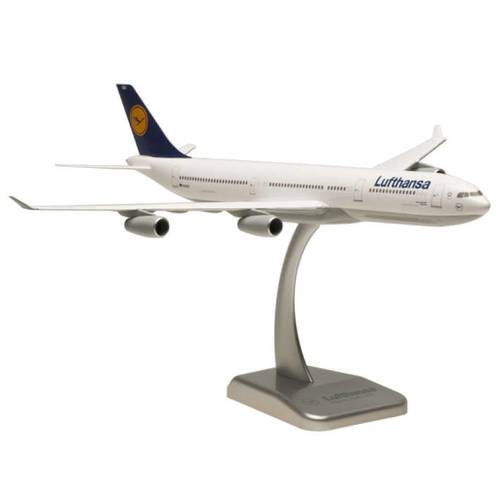 مجسم طيران لوفتهانزا A340-300 مقاس1:200بلاستيك صلب
