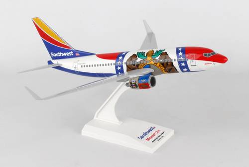 مجسم SouthWest ط B737-700 مقاس 1:130 بلاستيك صلبMO