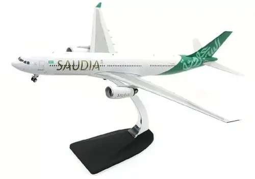 Saudia Airbus A330-300 1:200 Scale Diecast Model by Phoenix [HZ-AQE]