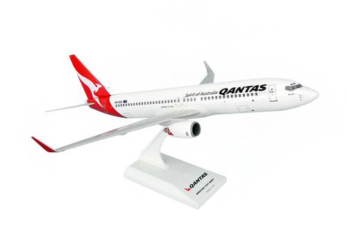 مجسم طيران Qantas ط B737-800 مقاس1:130 بلاستيك صلب