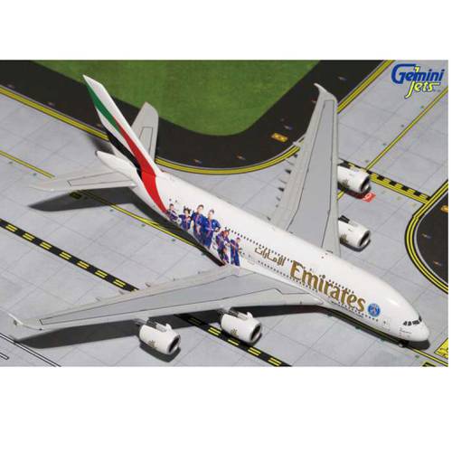 مجسم الإماراتية A380 صبغة PSG مقاس 1:400 حديد