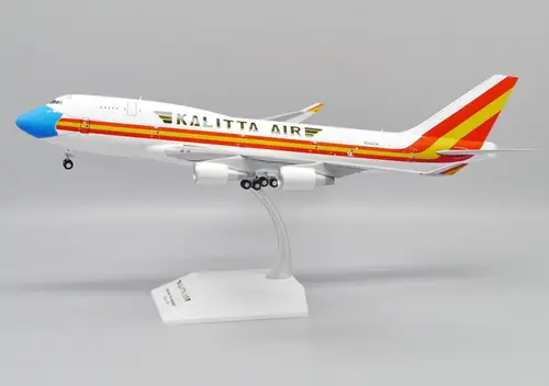 Kalitta Air Boeing 747-400BCF 1:200 Scale Diecast Model 
