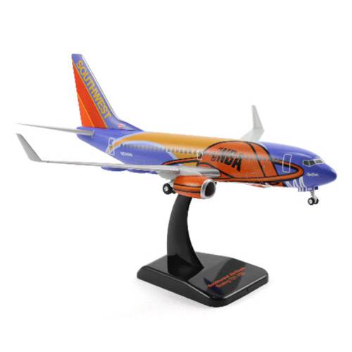 مجسم طيران Southwest طB737-700مقاس1:200بلاستيك صلب