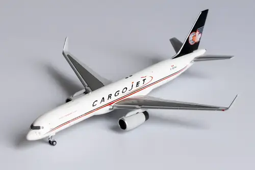 مجسم طائرة طيران CargoJet للشحن B757-200PCF مقاس 1:400 حديد من NG Models تسجيل [C-GVAJ]