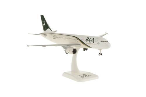 مجسم خطوط باكستان A320 مقاس 1:200 بلاستيك صلب