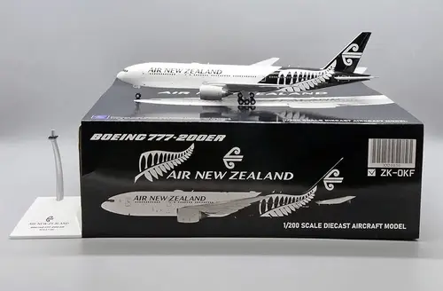 Air New Zealand Boeing 777-200ER 1:200 Scale Diecast Model by JC Wings [ZK-OKF]