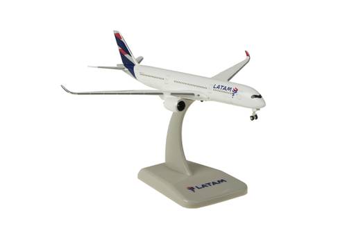 مجسم طيران LATAM ط A350-900 مقاس 1:500 حديد +قاعدة
