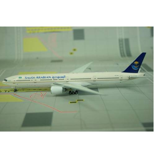 مجسم السعودية B777-300ER مقاس 1:400 حديد HZ-AK13
