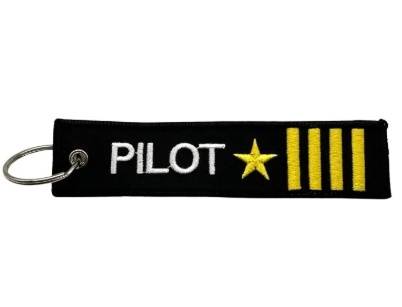 ميدالية مفاتيح PILOT - أربع شرائط ذهبية ونجمة