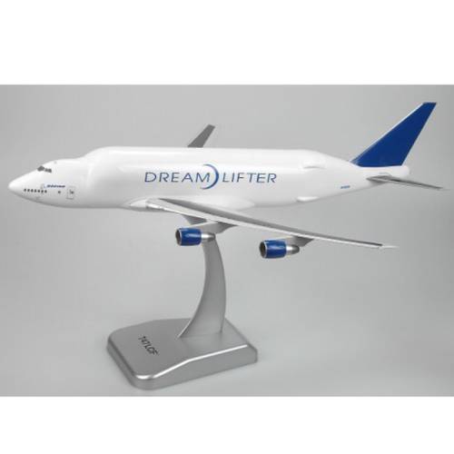 مجسم بوينغB747-400 DREAMLIFTERمقاس1:200بلاستيك صلب