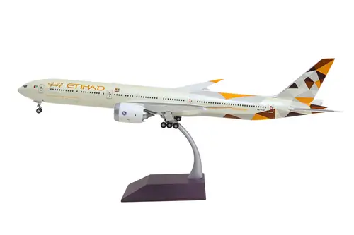 مجسم طائرة طيران الإتحاد B777-9X مقاس 1:200 حديد من GeminiJets تسجيل [A6-FAA]