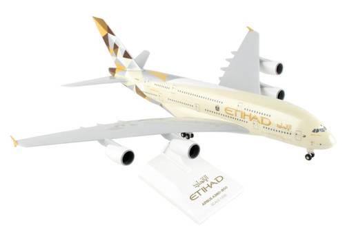 Etihad Airways A380 1:200 Scale Model by Skymarks [A6-APA]