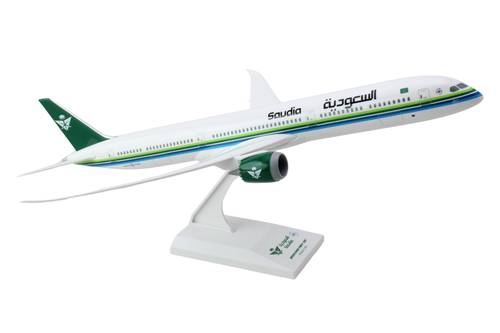 مجسم طائرة الخطوط السعودية B787-10 مقاس 1:200 من Skymarks
