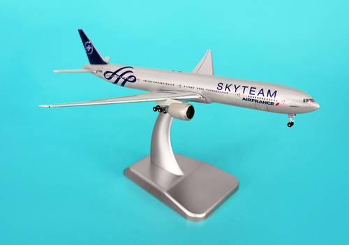 مجسم طيران فرنسا B777-300ER مقاس 1:500 حديد SKYTEAM