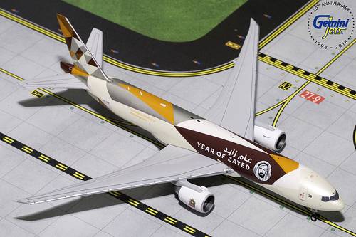 مجسم طائرة الإتحاد للشحن B777F صبغة عام زايد مقاس 1:400 حديد من GeminiJets تسجيل [A6-DDE]