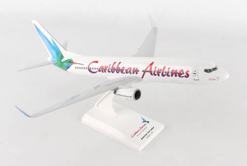 مجسم الخطوط الكاريبية B737-800 مقاس 1:130 بلاستيك صلب