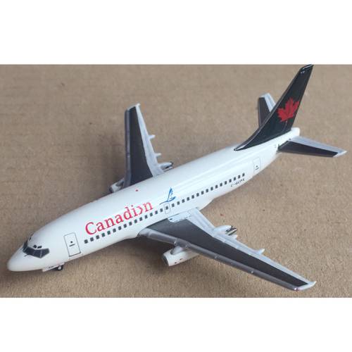 مجسم طائرة B737 طيران Air Canada مقاس 1:400 حديد