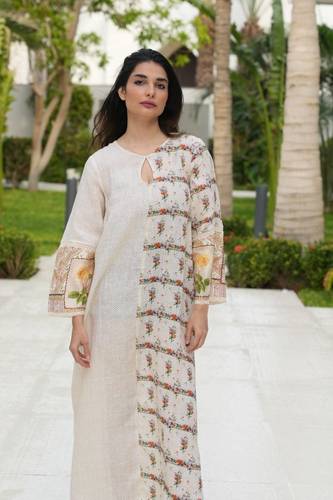 جلابية من مجموعة patchwork