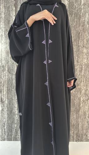 Embroidered Triangles in Soft Purple