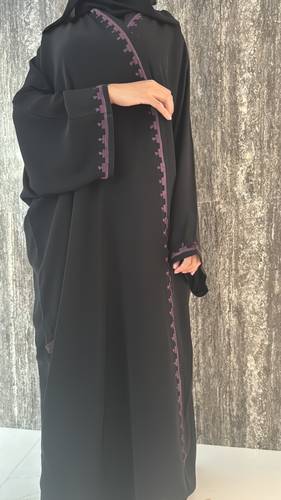 Embroidered Edge in Purple