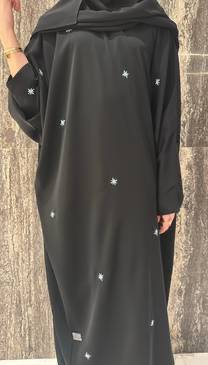 Scattered Sparkle Embroidery in White&Blue