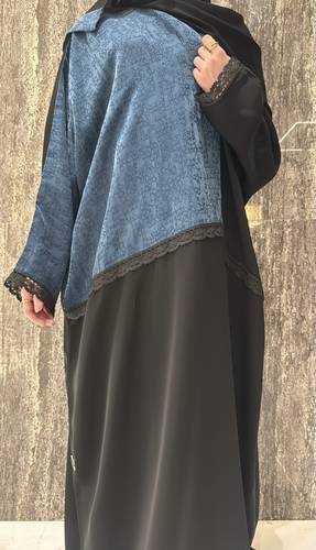 Half Washed Silk Crochet in Teal Blue