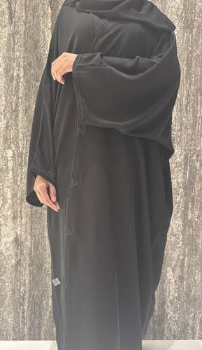 Embroidered Triangles in Black 