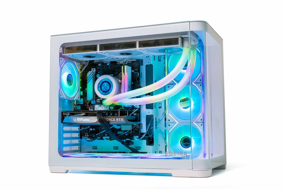 تجميعة RTX 5080 ومعالج Ryzen