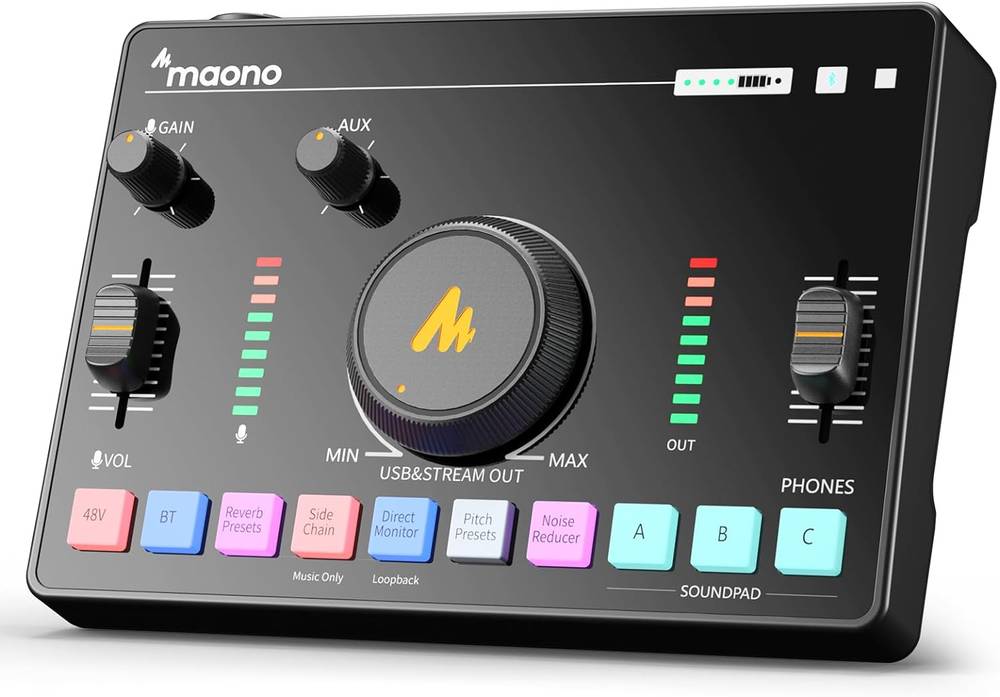 ميكسر Maonocaster One-Stop Streaming Audio  وبطاقة الصوت AMC2 NEO