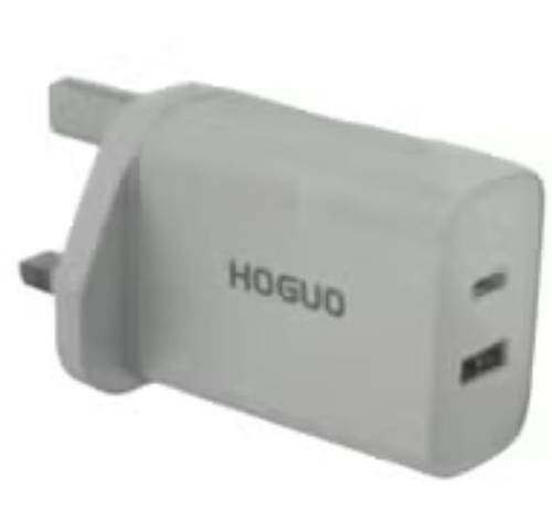 شاحن جداري سريع بمنفذين USB وتايب سي بقدرة 20 وات