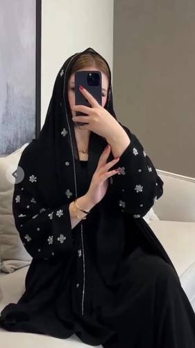 عباية جميلة