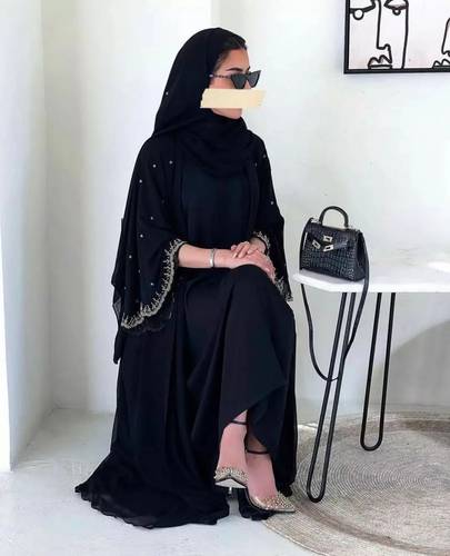 عبايا شك أكمام