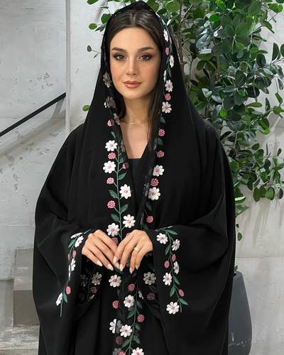 عباية امينه
