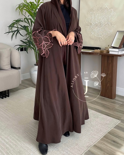 عباية منار