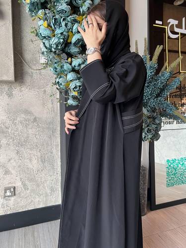 عبايا كتان بياقه وجيب