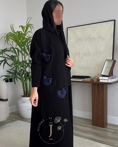 عباية ريناد