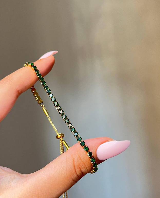 Black teens bracelet ✨️