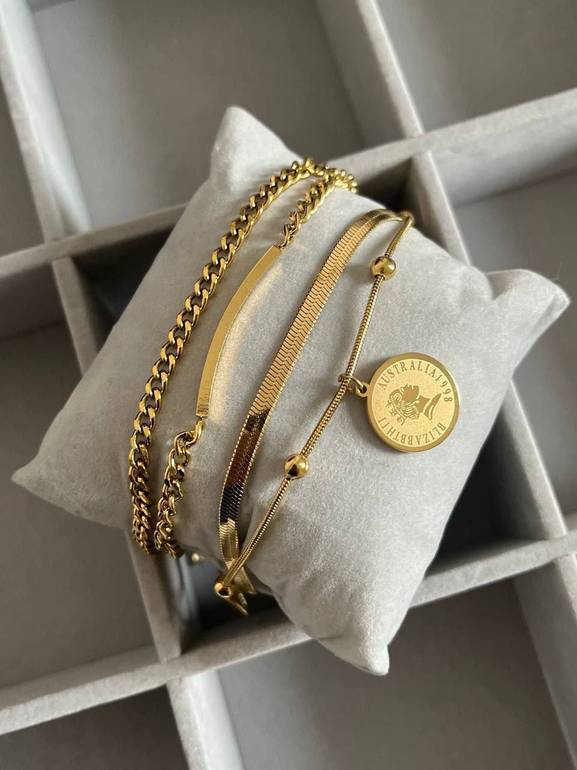4 Layer coins bracelet ✨️