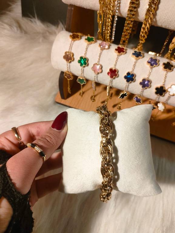 Wide chain✨