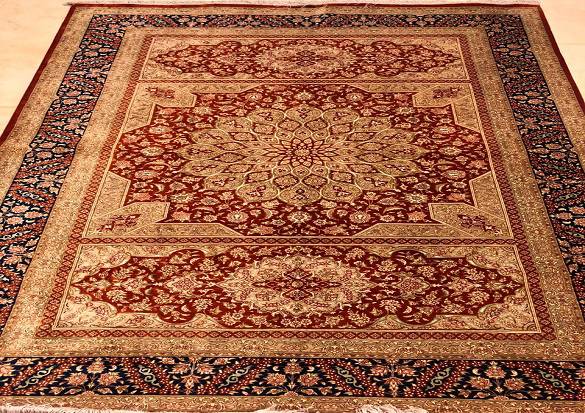 سجاد قم حرير ايراني مقاس 130x200