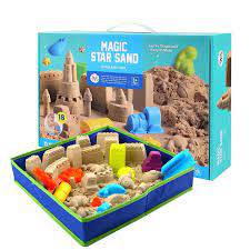 حوض الرمل السحري مع عبوتين من الرمل الآمن الطبيعي و 18 قالب تشكيل- جار ميلو- (2000 غم)