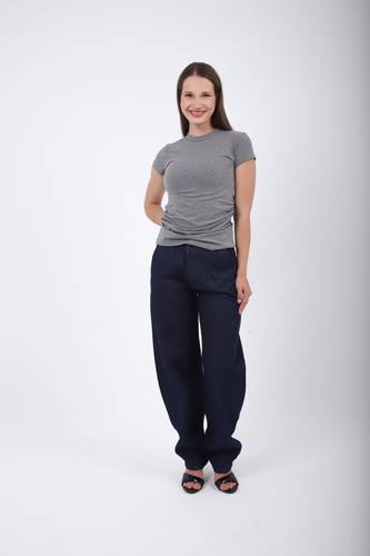 Slim-Fit Ruched Top