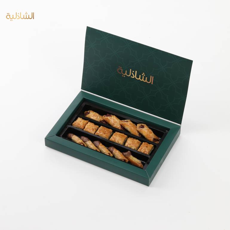 بقلاوه محشيه بجودة عالية وطعم  شهي (داخل الرياض)