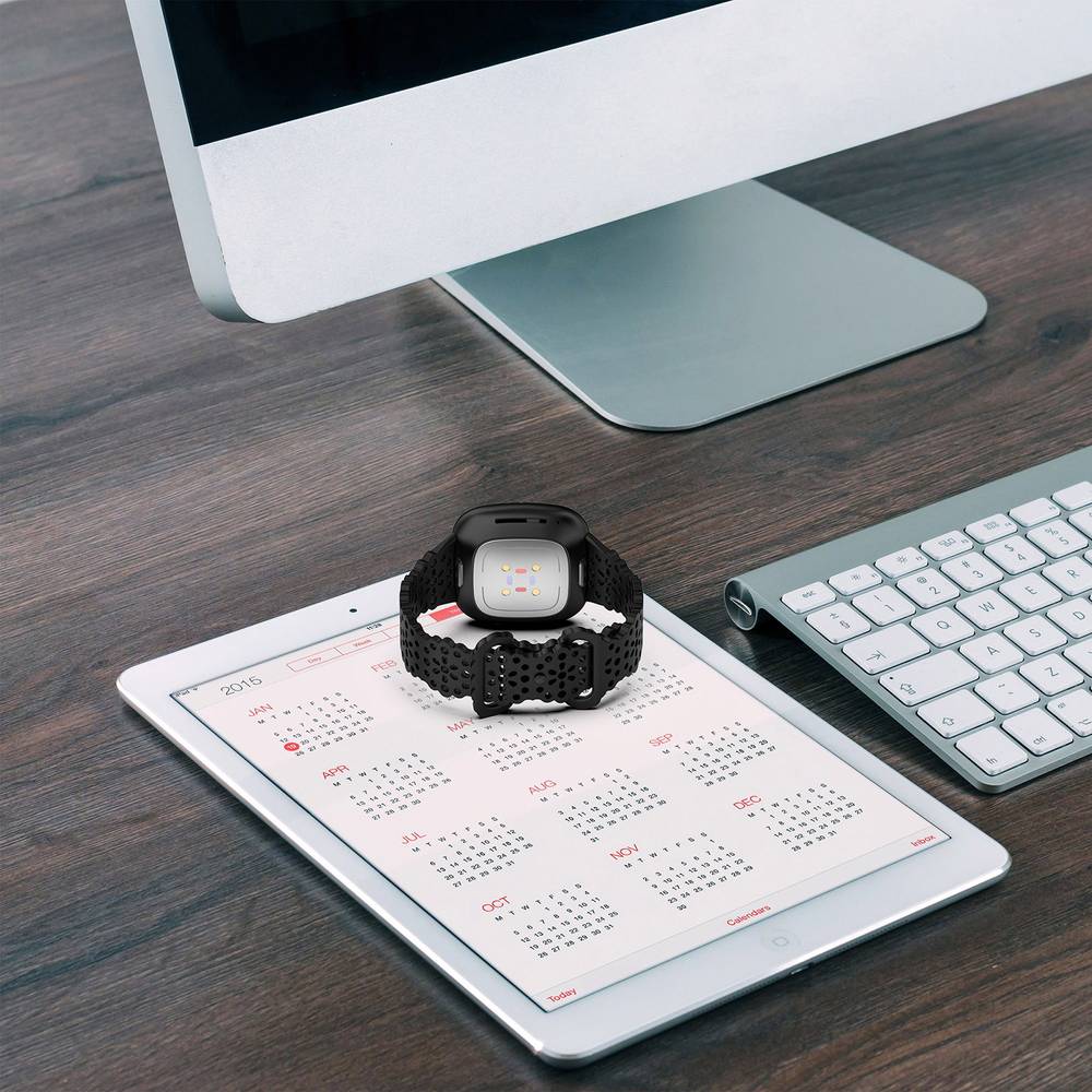 Sport Band For Fitbit Versa 4 / Fitbit Sense 2   White